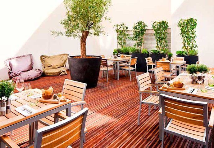 Courtyard By Marriott Paris Hotel 4*